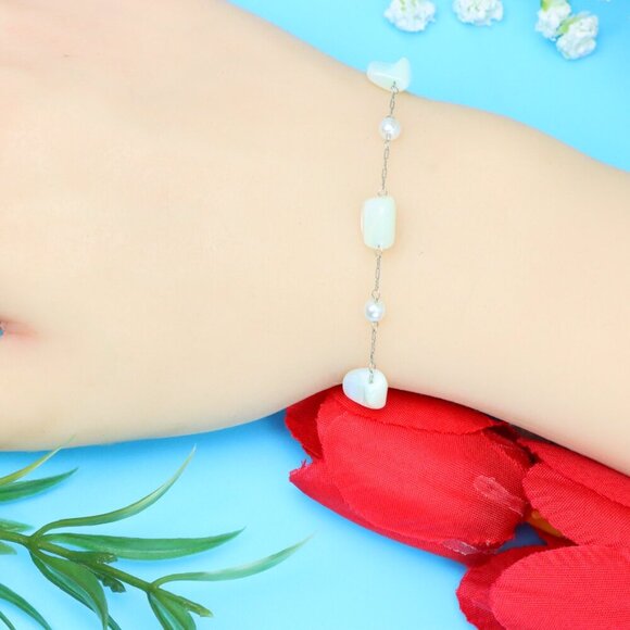 Chic & Stylish Bracelet – A Thoughtful Gift for Women and Girls, DYC1404 - Picture 2 of 7